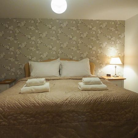 Hillcrest House แอชบอร์น ภายนอก รูปภาพ